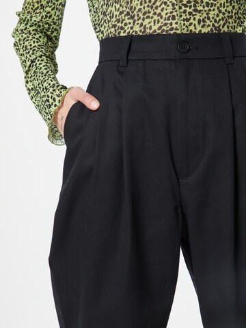 MELA Tapered Hose 'NEHA' (GOTS) in Schwarz