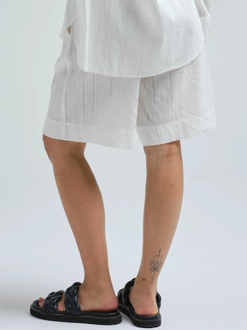 Loosefit Pantalon Seamless Basic en blanc