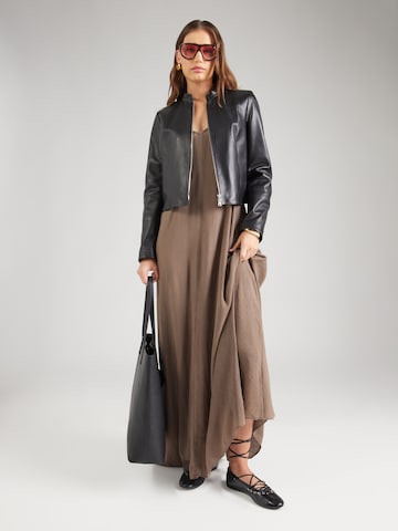 Robe d’été 'Cyndra' WEEKDAY en marron