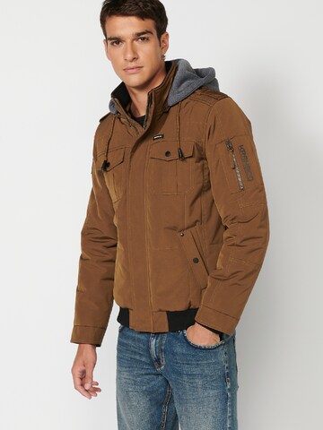 KOROSHI Between-Season Jacket in Brown