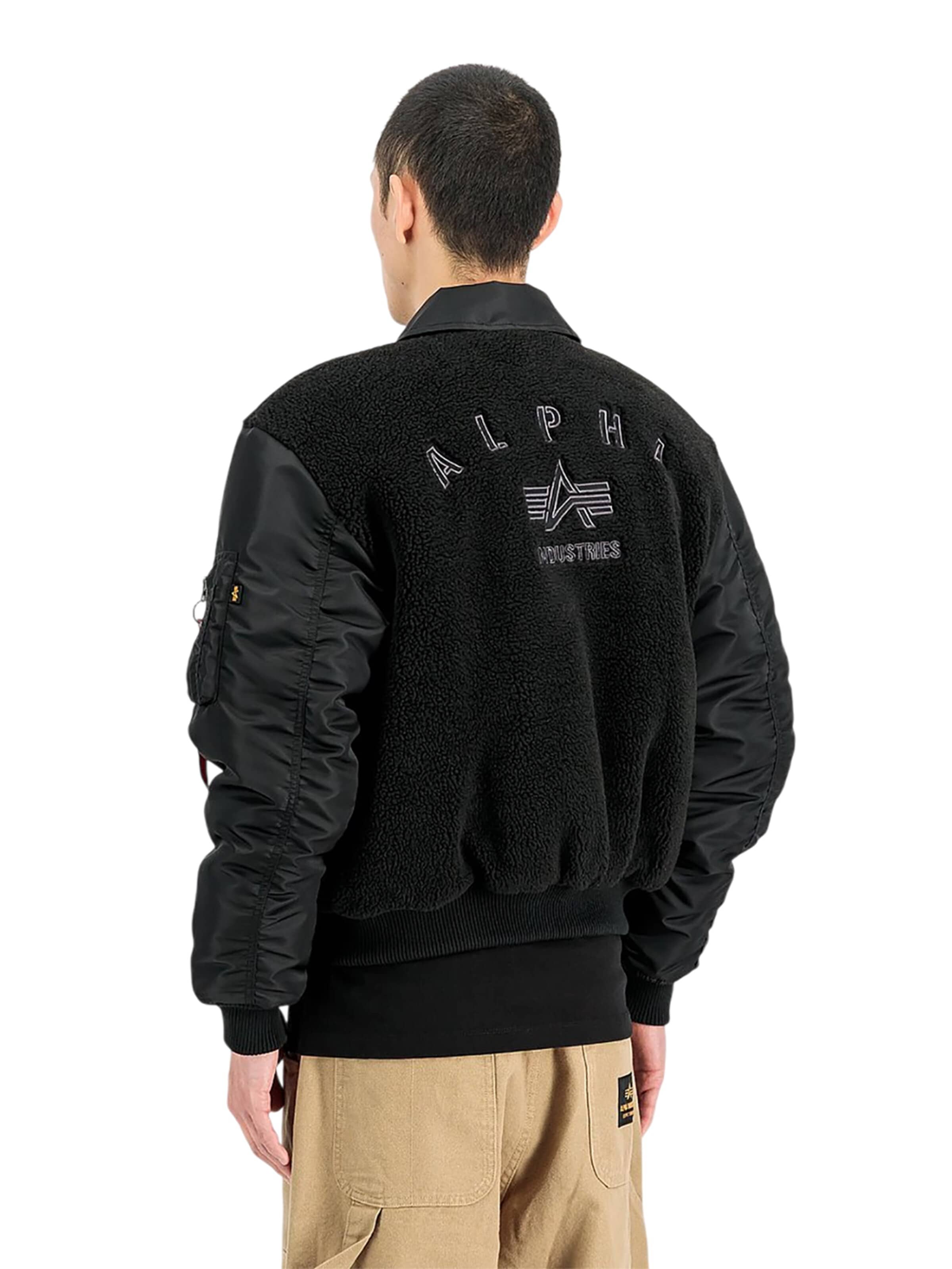 ALPHA INDUSTRIES Ulkoilutakki 'CWU-45/P' värissä musta