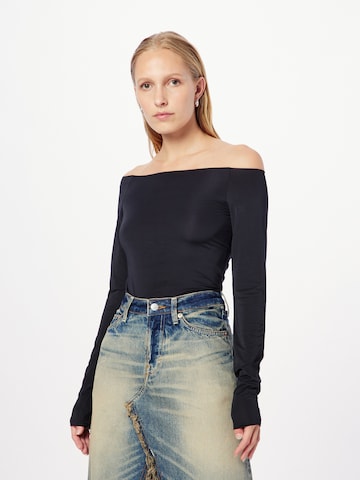 WEEKDAY Shirt in Black: front