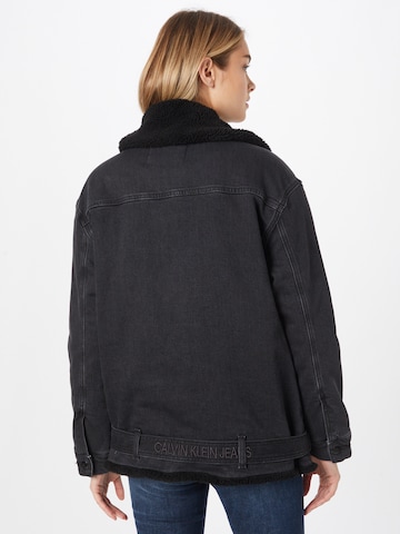 Calvin Klein Jeans Jacke in Schwarz