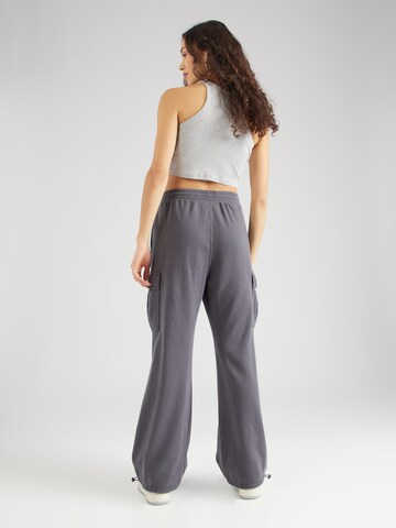 Loosefit Pantaloni cargo di HOLLISTER in grigio