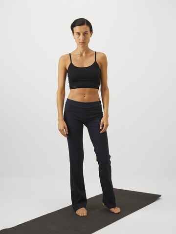 évasé Pantalon de sport 'ONPFOLD' ONLY PLAY en bleu
