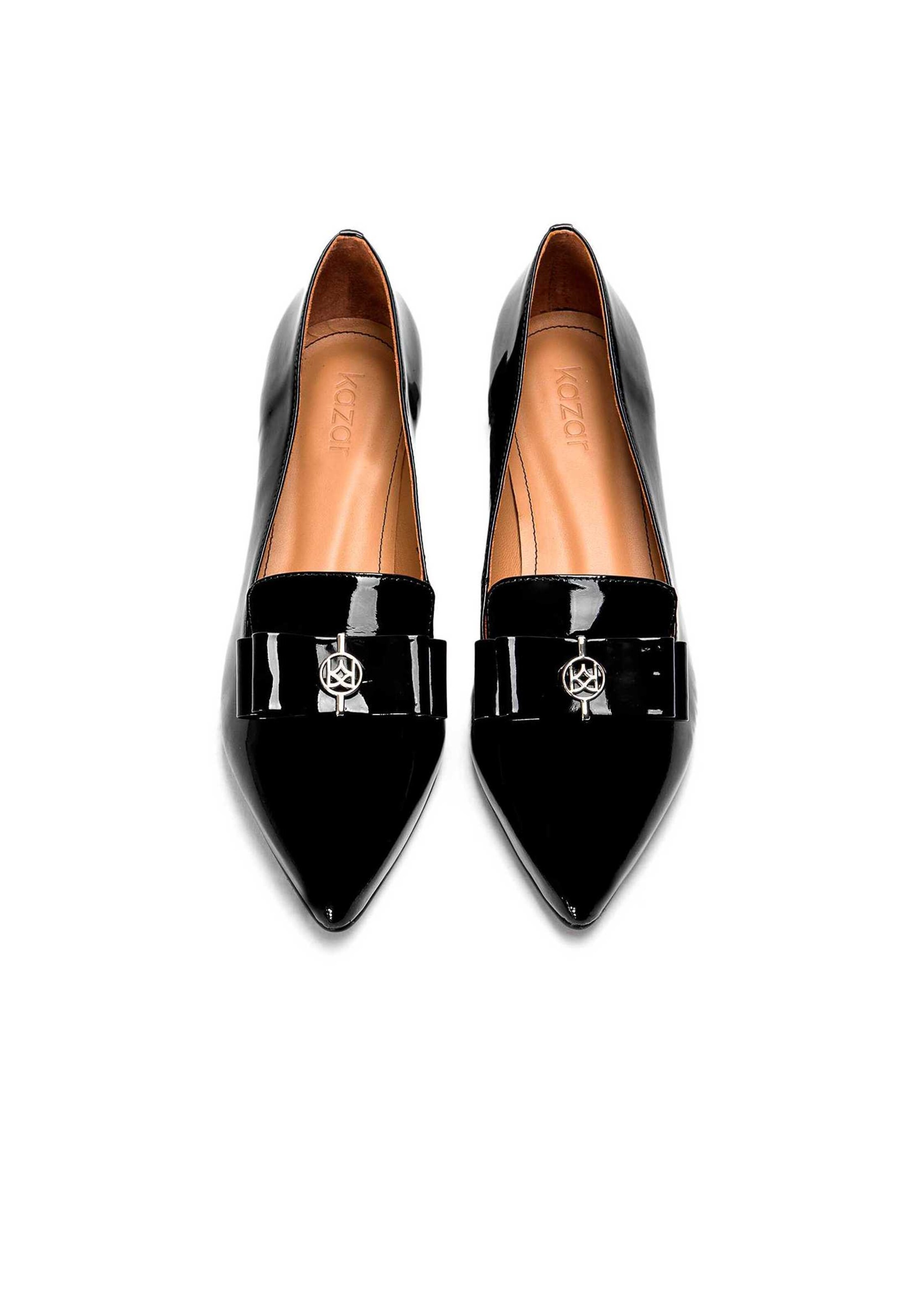 Slipper di Kazar in nero