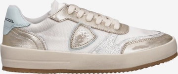 Philippe Model - Zapatos con cordón en blanco: frente