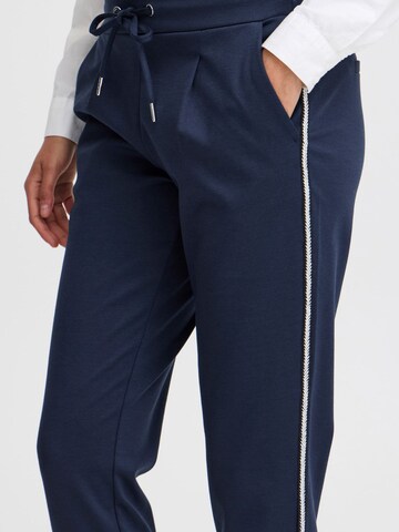 Effilé Pantalon chino b.young en bleu