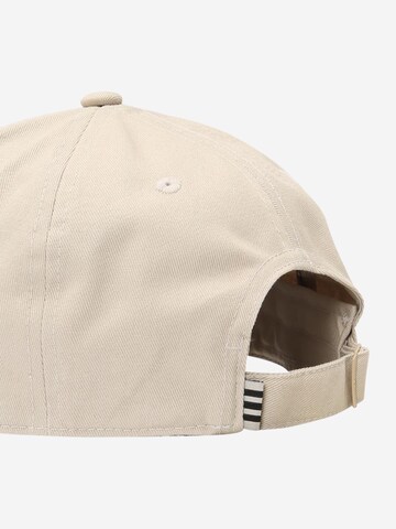 ADIDAS ORIGINALS - Gorra 'Trefoil' en blanco