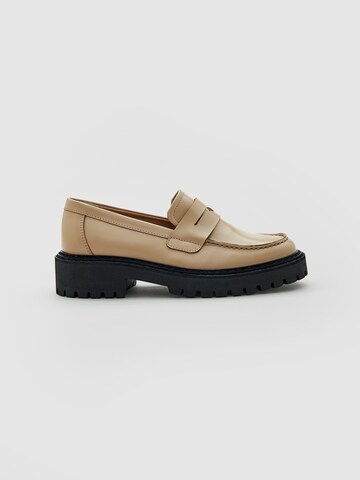 EDITED - Sapato Slip-on 'Gunhilda' em bege: frente