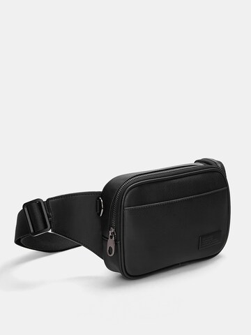 Pull&Bear Belt bag in Black