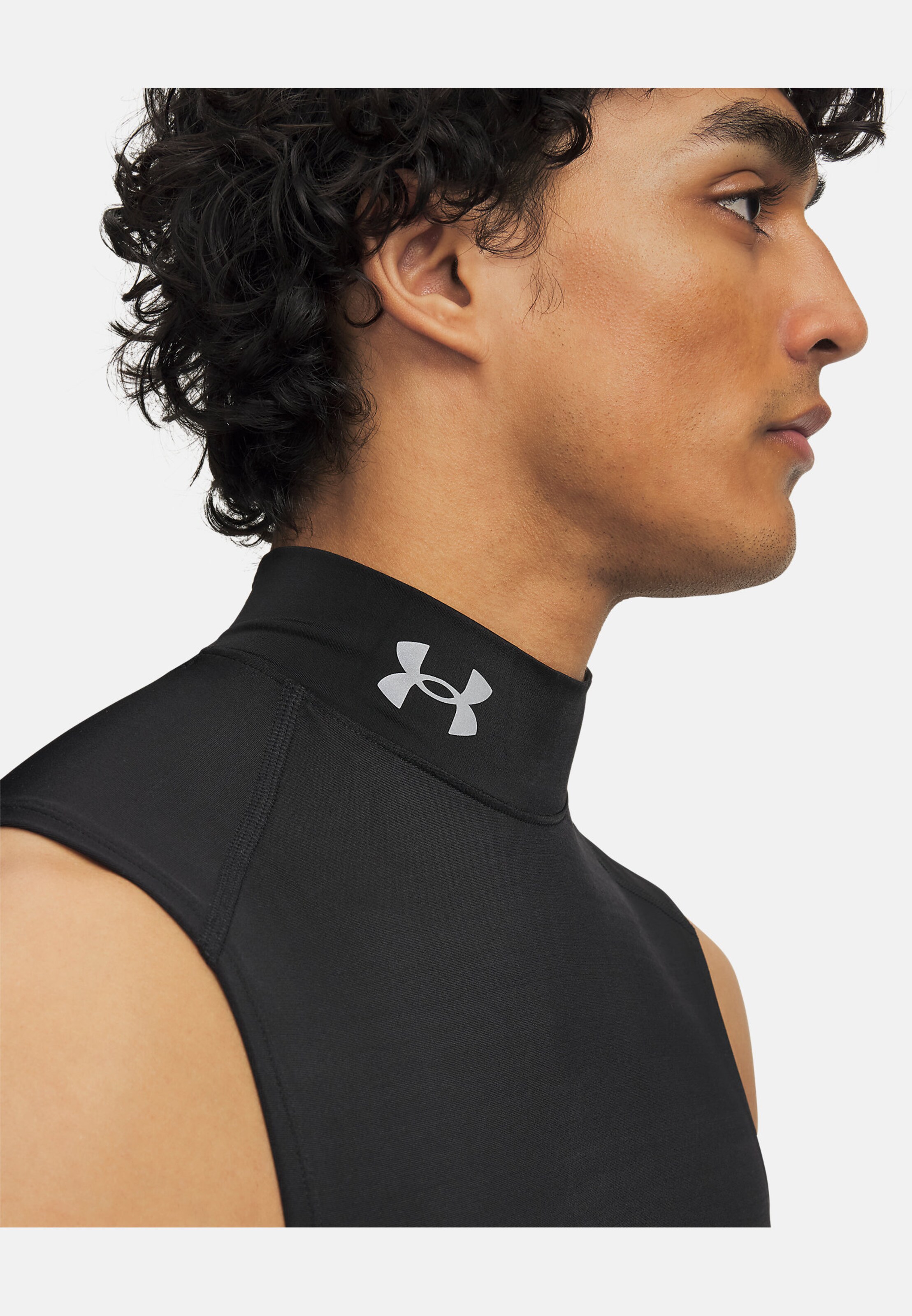 UNDER ARMOUR Basislaag in Zwart