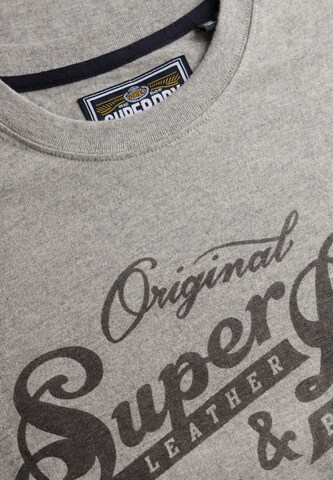 T-Shirt Superdry en gris
