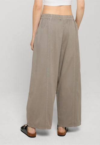 Barrel Pantalon Urban Classics en beige