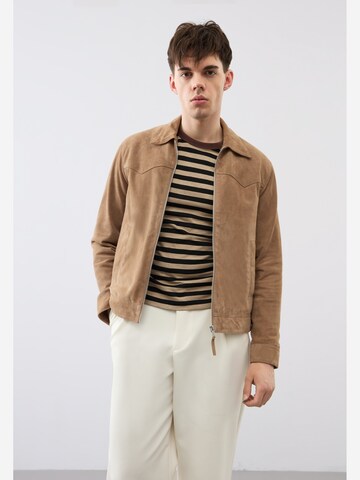 Bolongaro Trevor Between-season jacket 'Theo' in Brown: front