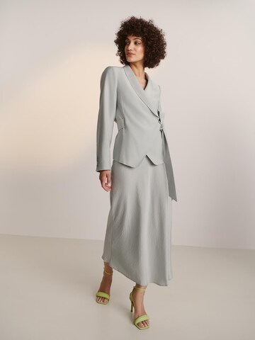 Guido Maria Kretschmer Women Blazer 'Elsa' in Grey: front