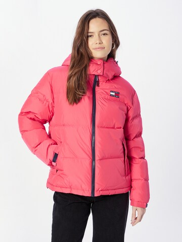 Tommy Jeans Winter Jacket 'Alaska' in Pink: front