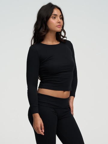 cfab (formerly creamy fabrics) - Camiseta 'Cotton Longsleeve' en negro