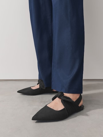 Pumps 'Forever Comfort' de la Next pe negru