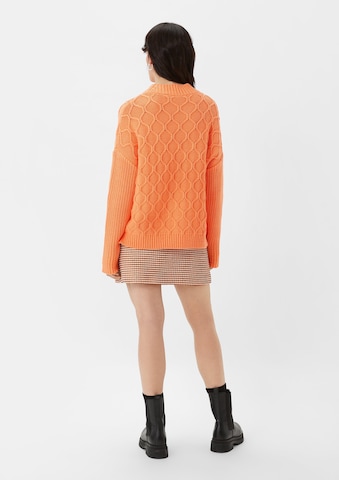 comma casual identity Sweater in Orange: back