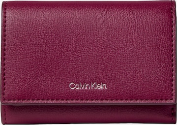 Calvin KleinNovčanik - roza boja: prednji dio