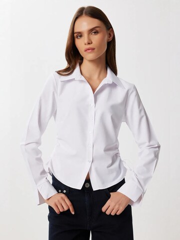Happiness İstanbul - Blusa em branco: frente