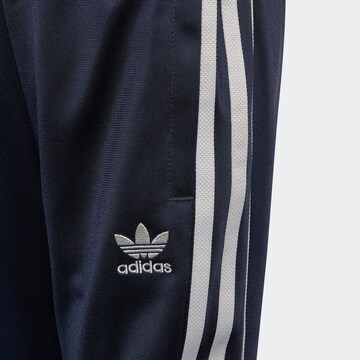 ADIDAS ORIGINALS - Conjunto 'Camo SST' en Mezcla de colores