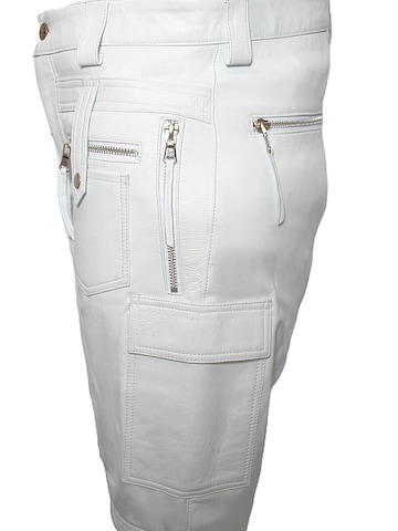 Be  Noble Regular Cargobroek 'Leder-Shorts als knielange Cargo Lederhose' in Wit