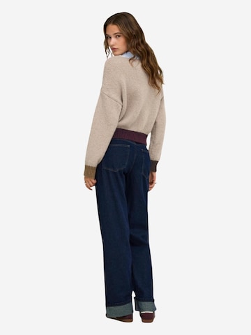 Pullover 'ONLOLINA LS CONTRAST HIGHNECK CC KNT 15375631' di ONLY in beige