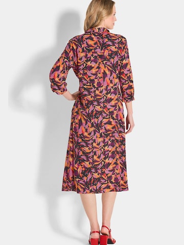 Goldner Blusenkleid in Mischfarben