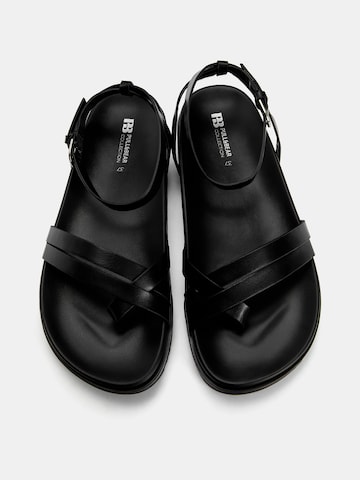 Sandales à lanières Pull&Bear en noir
