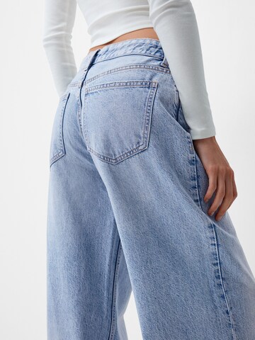 Bershka Wide Leg Jeans i blå