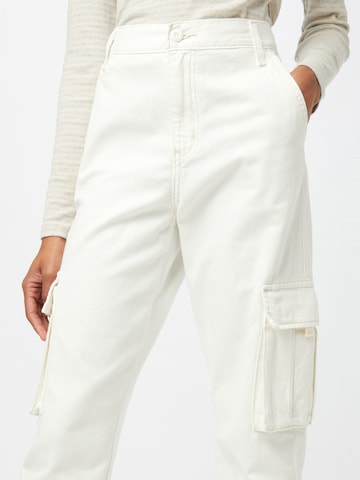 Loosefit Pantalon cargo 'Loose Cargo' LEVI'S ® en blanc