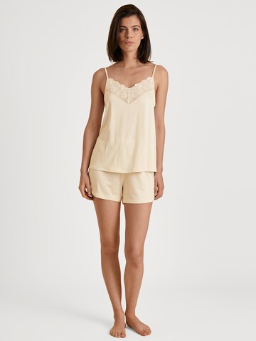 CALIDA Korte pyjama in Beige: voorkant