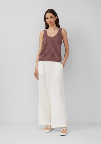 QS Wide leg Trousers in White: front