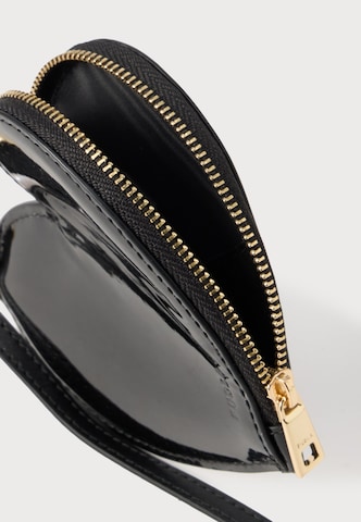 FURLA - Estuche 'LAURA' en negro: arriba