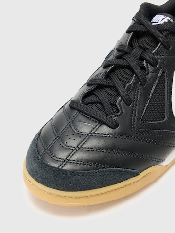 Nike SportswearTenisice 'Gato' - crna boja