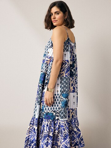 Next Obleka | modra barva