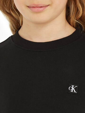 Calvin Klein Jeans Sweatshirt in Schwarz