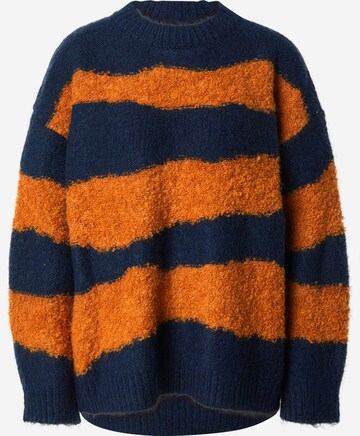 TOPSHOP Sweater in Blue: front