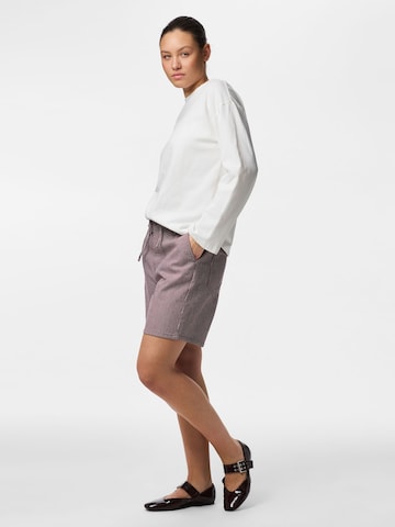 PIECES Regular Shorts 'PCBillo' in Grau
