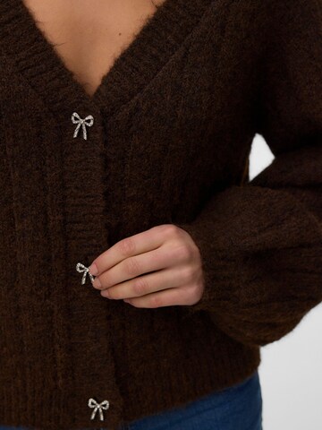 Giacchetta 'VMHEARTY' di VERO MODA in marrone