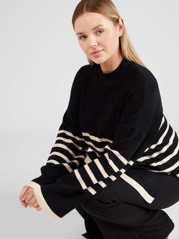 Object Curve Sweater 'ROMIA' in Black