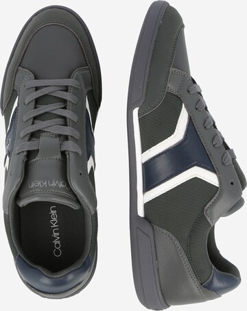 Calvin Klein Sneaker in Grau