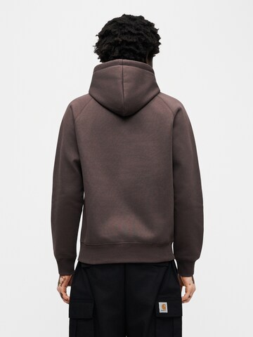 Bluză de molton 'Chase' de la Carhartt WIP pe maro