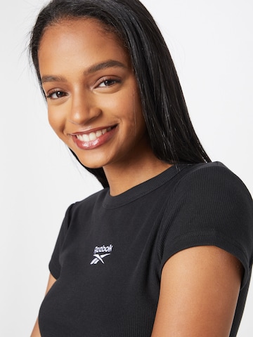 Reebok T-Shirt in Schwarz