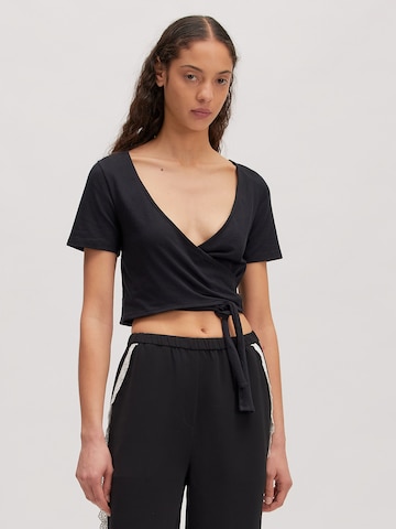 EDITED Top 'Josi' in Schwarz: Vorderseite