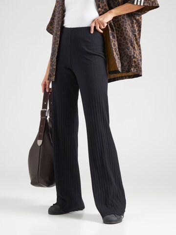 OH APRIL Flared Trousers 'Lyle' in Black: front