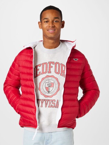 HOLLISTER Tussenjas in Rood: voorkant