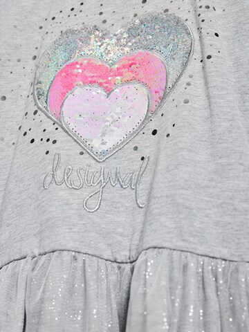Desigual Φόρεμα σε γκρι